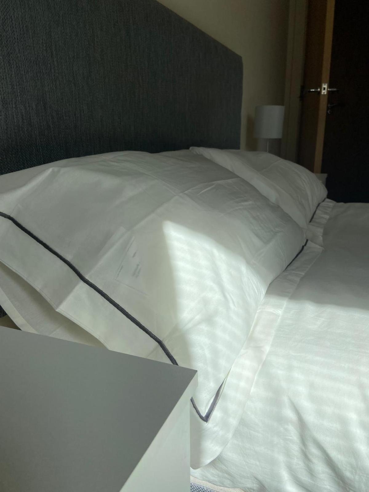 2 Bedroom Flat, Centre *